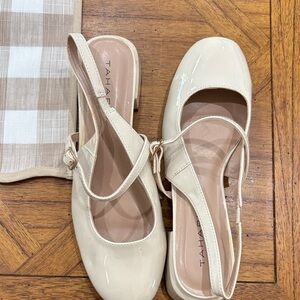 Tahari Women's Beige Strap Flats